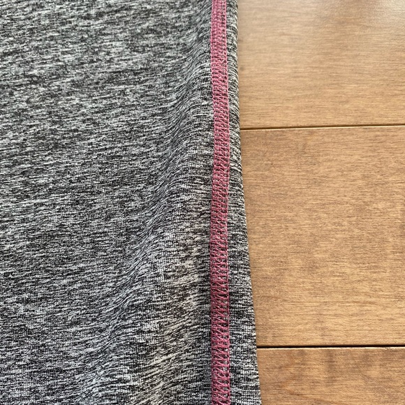 Roots Junior tights size XXL 13-14 yrs old grey with pink stitching - Picture 4 of 5